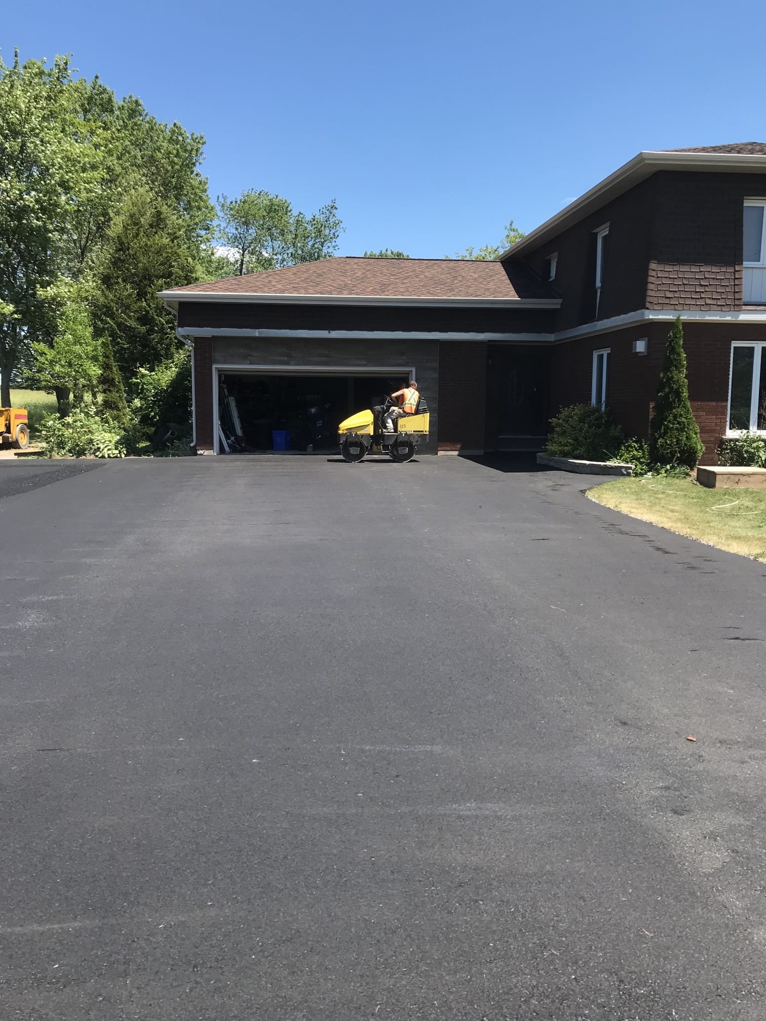 asphalt paving image